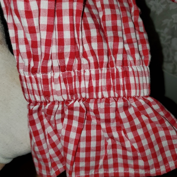 ๐ผ ๐ Nordstrom's Red & White Gingham Pull Over ๐ - Picture 4 of 5